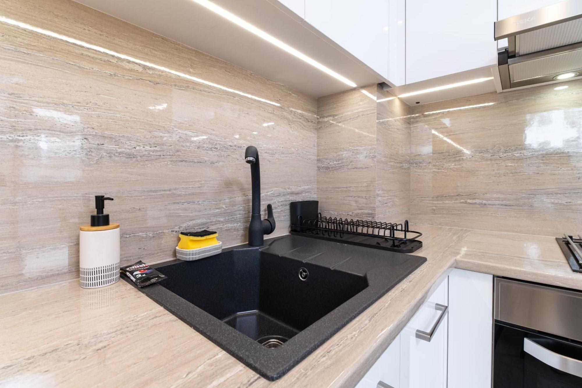 Stylish One-Bedroom Apartment Plovdiv Exterior photo
